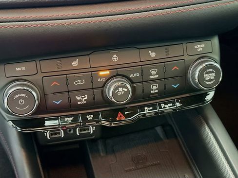 Used 2023 Dodge Durango R/T w/ Blacktop Package image 19