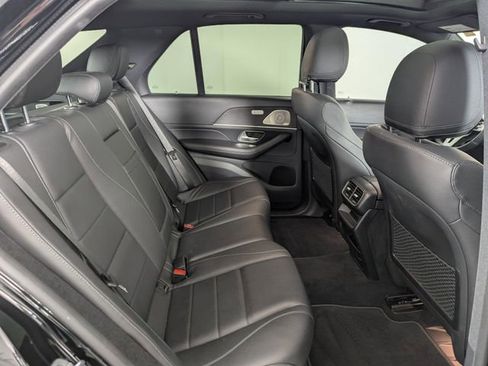 Used 2021 Mercedes-Benz GLE 350 4MATIC image 25