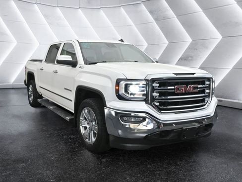 Used 2018 GMC Sierra 1500 SLT image 1