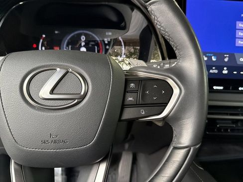 Certified 2024 Lexus RX 350 FWD w/ Convenience Package image 26