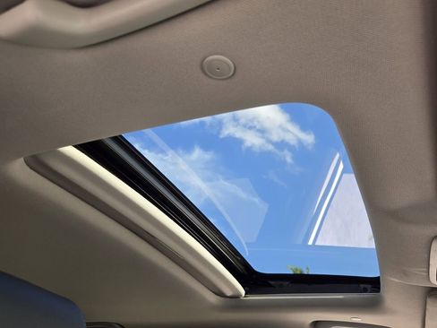 Certified 2025 Honda CR-V EX-L image 17