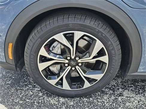 Used 2024 Ford Mustang Mach-E Select image 16