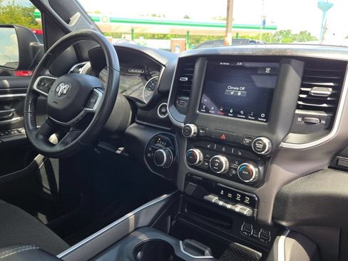 Used 2020 RAM 1500 Big Horn AWD/4WD image 13