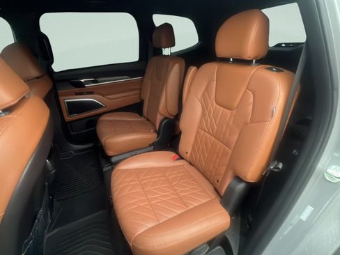 Certified 2025 Kia Telluride EX X-Line AWD/4WD image 11