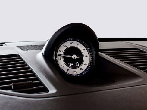 Used 2022 Porsche 911 Turbo S image 34