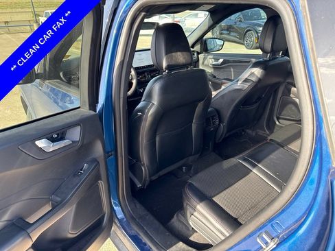 Used 2023 Ford Escape ST-Line w/ Tech Pack #1 FWD image 7