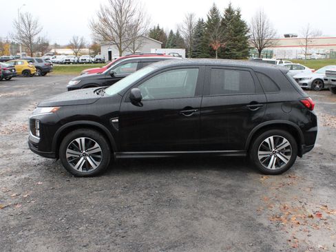 Used 2023 Mitsubishi Outlander Sport ES image 5
