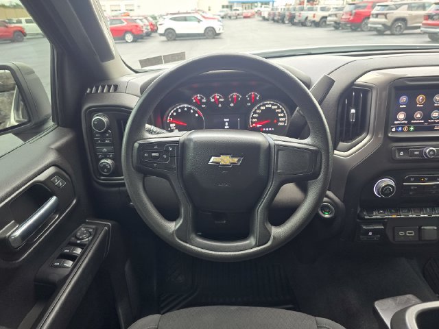 Used 2023 Chevrolet Silverado 1500 Custom AWD/4WD image 25
