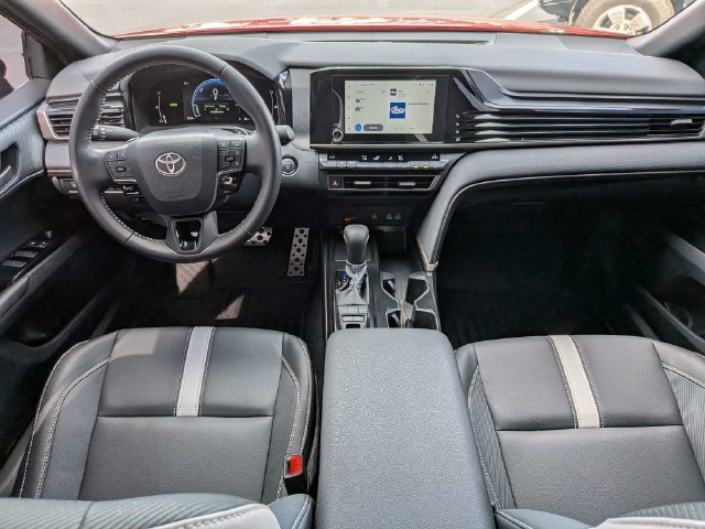 Used 2026 Toyota Camry SE w/ Convenience Package FWD image 7