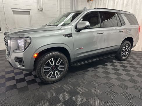 Used 2024 GMC Yukon AT4 w/ Technology Package image 5