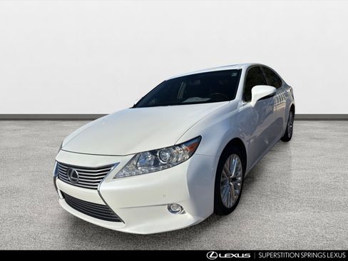 Used 2014 Lexus ES 350 w/ Luxury Package FWD image 5
