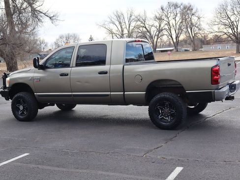 Used 2009 Dodge Ram 2500 Truck SLT image 8