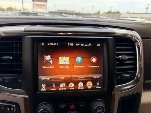 Used 2016 RAM 1500 Laramie w/ Convenience Group AWD/4WD image 44