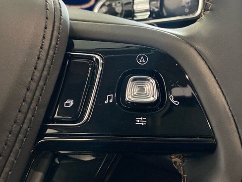 New 2026 Lincoln Aviator Reserve AWD/4WD image 22