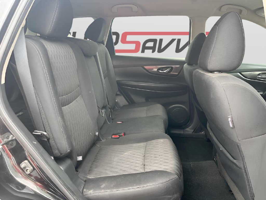 Used 2019 Nissan Rogue SV w/ Premium Package FWD image 26