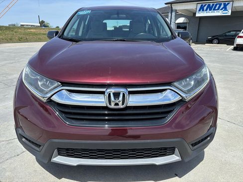 Used 2018 Honda CR-V LX image 9