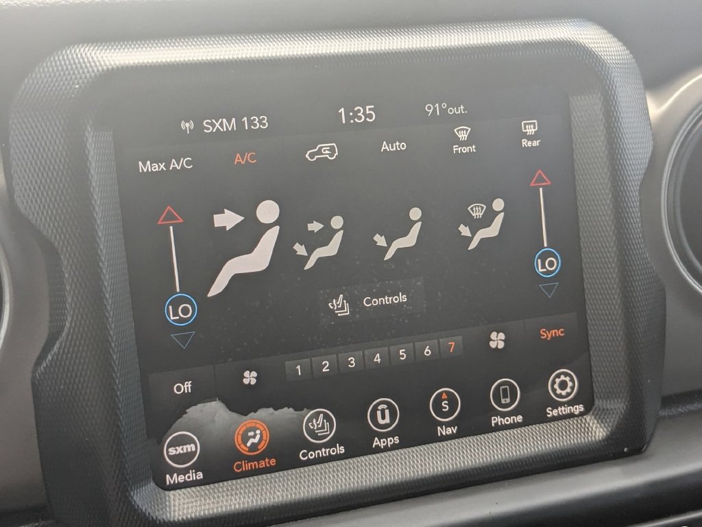 Certified 2022 Jeep Wrangler Unlimited Sport AWD/4WD image 20
