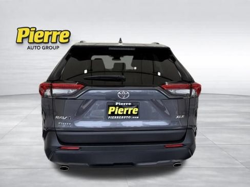 Used 2024 Toyota RAV4 XLE FWD image 3