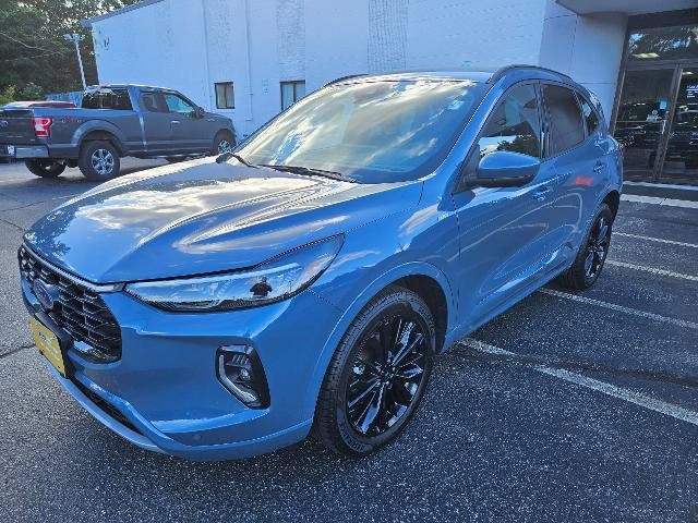Certified 2023 Ford Escape ST-Line Elite AWD/4WD image 1