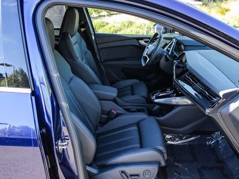 Used 2025 Audi Q4 e-tron Premium Plus w/ Premium Plus image 16