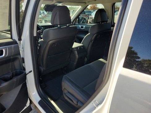 New 2026 Hyundai Santa Fe SEL image 10