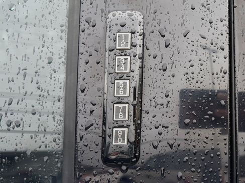 Used 2019 Ford F350 Lariat w/ Lariat Ultimate Package image 11