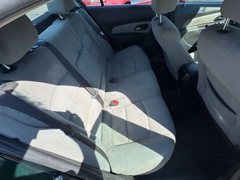 Used 2015 Chevrolet Cruze LT FWD image 14