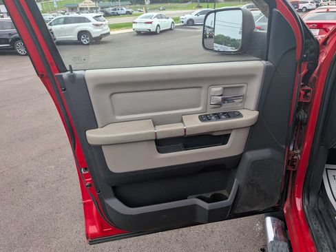 Used 2011 RAM 1500 Classic SLT w/ Remote Start & Security Group AWD/4WD image 22