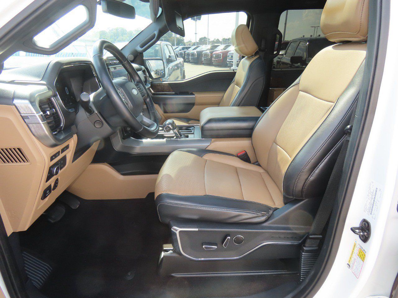 Used 2021 Ford F150 Lariat w/ Equipment Group 502A High AWD/4WD image 26