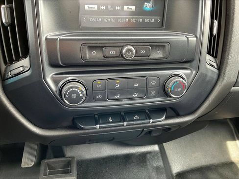 Used 2019 Chevrolet Silverado 1500 W/T w/ WT Convenience Package AWD/4WD image 16