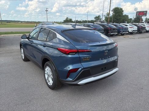 New 2026 Buick Envista Preferred FWD image 4