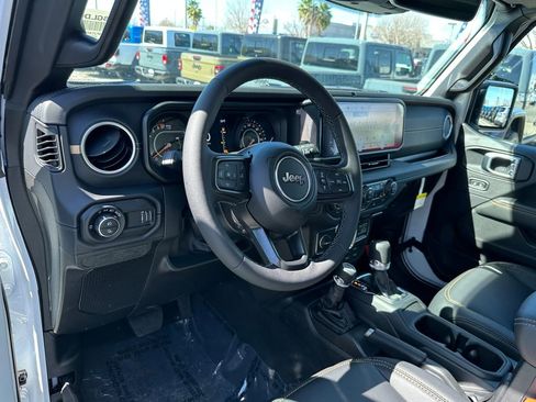 New 2026 Jeep Gladiator Sport image 19