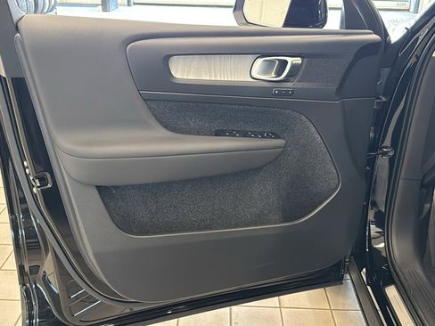 New 2026 Volvo XC40 B5 Plus w/ Climate Package AWD/4WD image 21