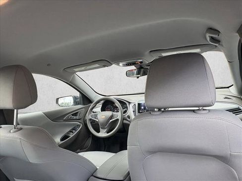 Used 2020 Chevrolet Malibu LT image 18