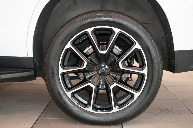 Used 2023 Chevrolet Tahoe RST w/ Luxury Package AWD/4WD image 9