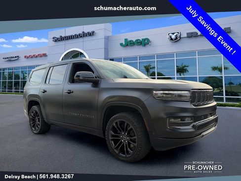 Used 2023 Jeep Grand Wagoneer Series II AWD/4WD image 1