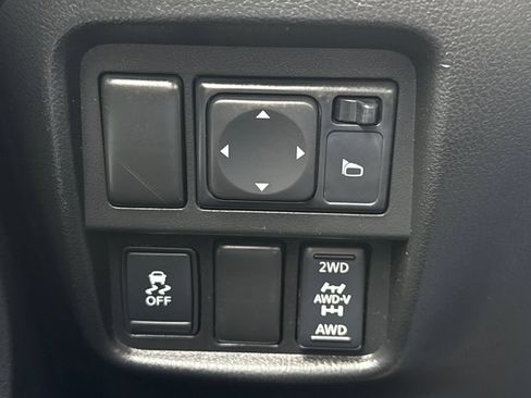 Used 2015 Nissan Juke S AWD/4WD image 33