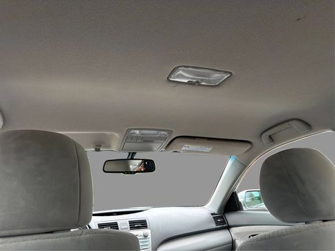 Used 2009 Toyota Camry Hybrid FWD image 19
