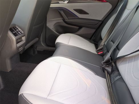 New 2026 Volkswagen Tiguan SE R-Line AWD/4WD image 16
