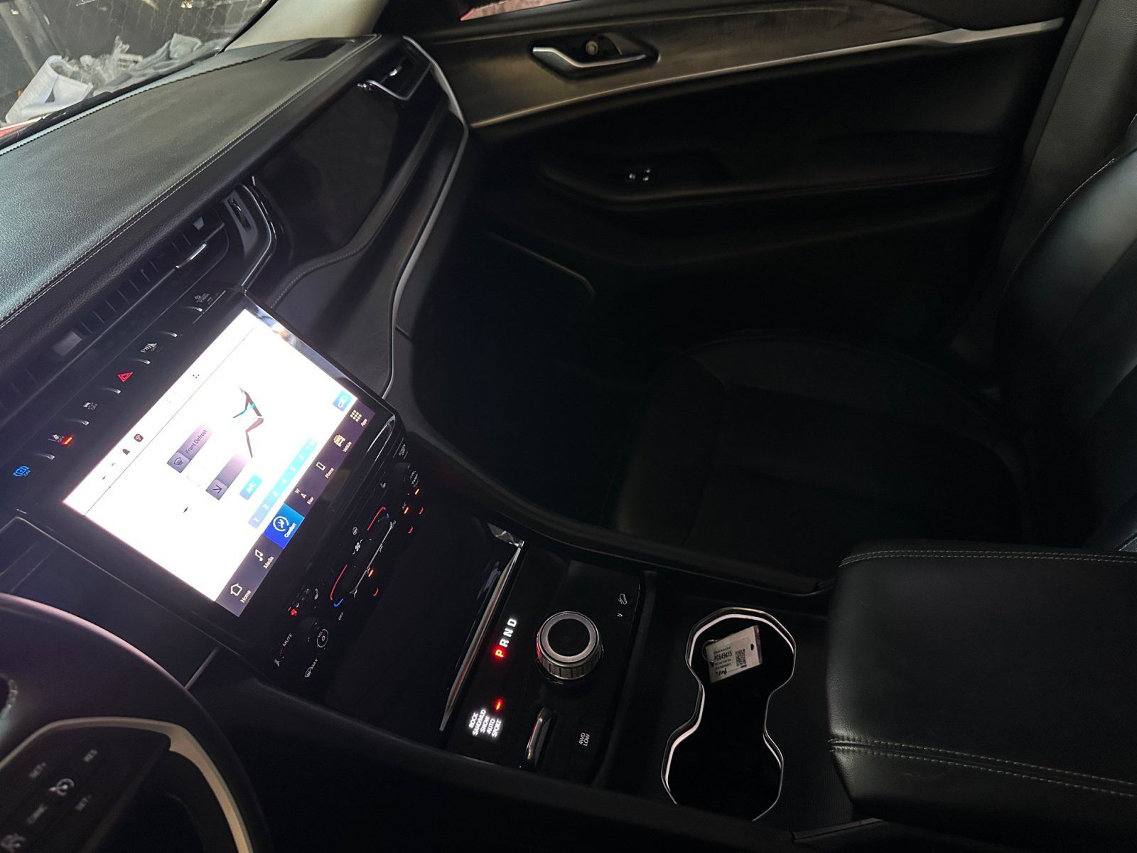 Used 2023 Jeep Grand Cherokee 4WD 4xe image 21