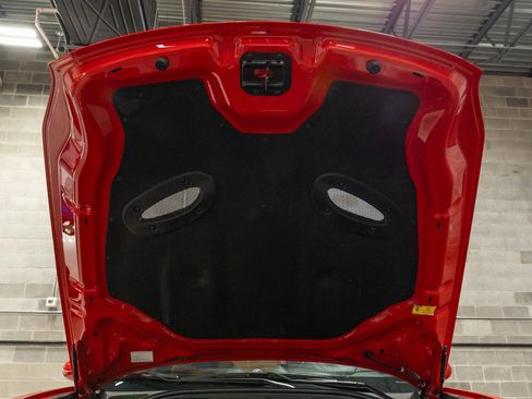 Used 2015 Ferrari California T RWD image 76