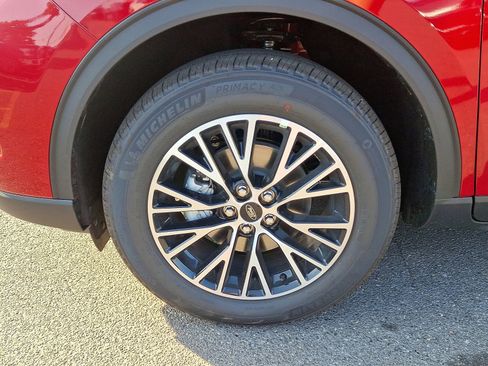 New 2025 Ford Escape SE w/ PHEV Premium Package image 25