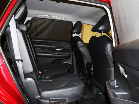 Used 2024 Toyota Grand Highlander AWD image 20