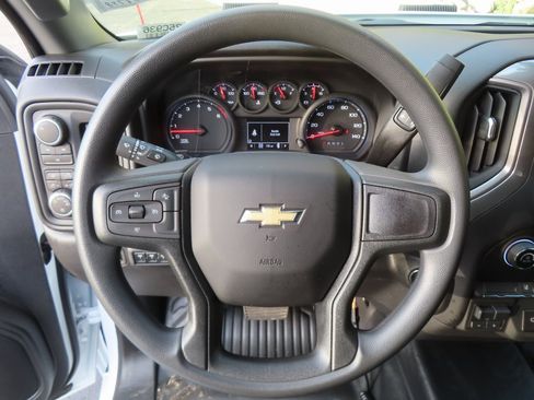 New 2025 Chevrolet Silverado 2500 W/T w/ WT Convenience Package image 4
