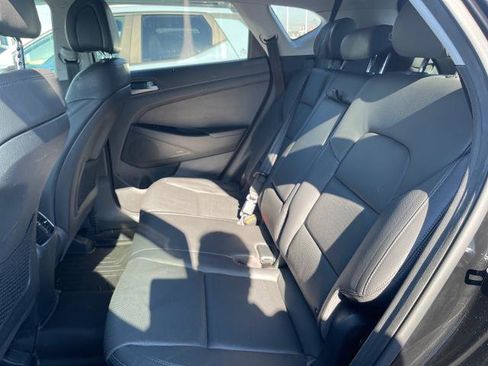 Used 2018 Hyundai Tucson SEL Plus image 18