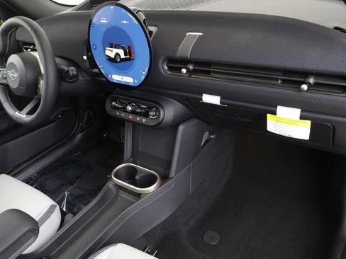 New 2026 MINI Cooper 4-Door Hardtop FWD image 21