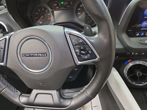 Used 2023 Chevrolet Camaro LT w/ Technology Package RWD image 17