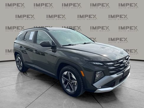 Used 2025 Hyundai Tucson SEL FWD image 7