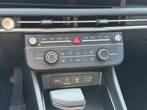 New 2026 Hyundai Tucson SE image 26