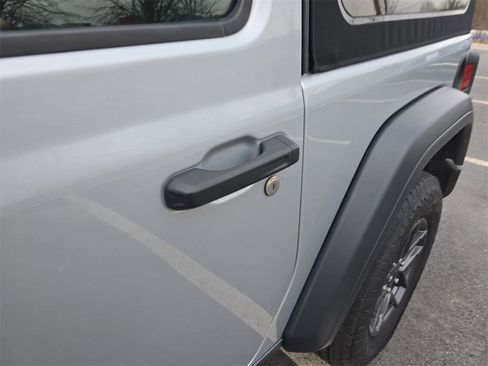 Used 2024 Jeep Wrangler Sport S image 13